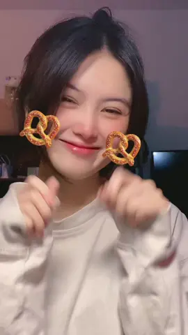 😽