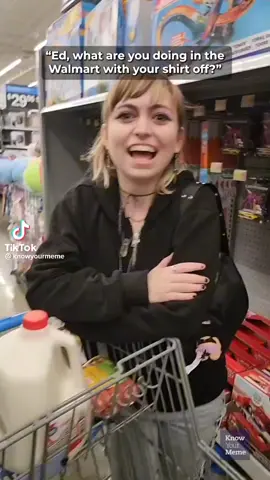 @knowyourmeme Shirtless Eddie Showcase 