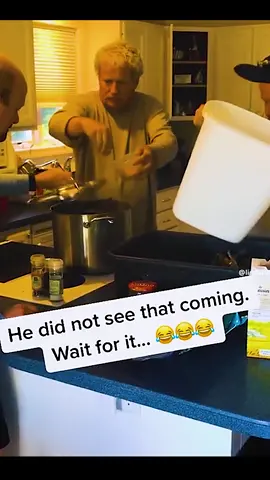 The end 😂😂 #fypシ #foryou #failvideo #fails #babytiktok #fun #pranks #prank #funny #videos #fy #funnyvideos #fyp #babyfunny #fail #funnyvideo #failarmy #baby #🤣🤣🤣 