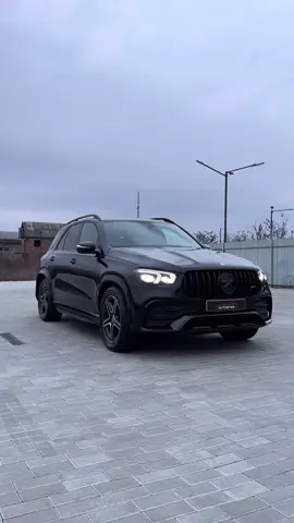 Mercedes Benz GLE 350d4matic 2021 рік 3.0 дизель 258 к.с.62.000 км  / 87.500$