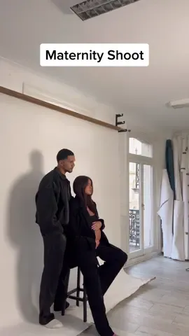 Your sign to do the maternity shoot!!! 🎥 #maternityphotoshoot #fyp #foryou #trending #couples #pregnancy #bumpdate 