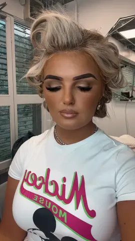 Hair & makeup bye my fav girl the best in love 😍🥰♥️ @Glam queens UK 