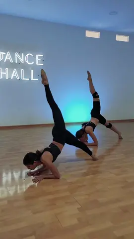 Helium - Sia by Dance Hall #coreography #dance #dancelife #sia #helium #jazzdance #contemporary #ballerina #viral #dancer #dancing #disciplined #traininglife #danza #fyp  *no contamos con los derechos de la música.