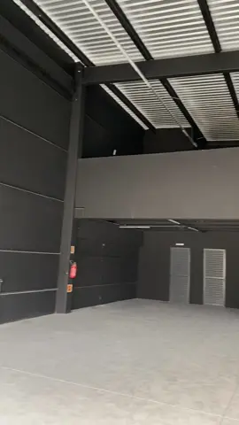 Galpão novo e nos estamos a mil aqui . Coração tranborda de alegria ! Estamos de mudancao para um espavmais amplo , com melhor conforto para atender nossos clientes e anigos . #designdeinteriores #imóveisdeluxo #corretordeimóveis #dicasdecasa #casasmodernas #designdeinteriores #ideiasdeinteriores #corretordeimoveis #projetosdecasas #casasinteligentes #móveisplanejados #casamoderna #dicasdecasa #dicasmodernas #reformaapartamento 