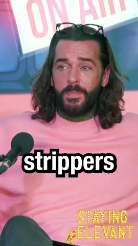 Why is Pete all of us on Grand Theft Auto though 🤣 #samandpete #podcast #stayingrelevant @Samthompsonuk 