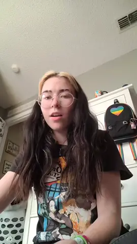 Who sent me this and why is it here I'm so confused but if it wasn't a mistake thank you to whoever got it For me #demonslayer #tengenuzui #hinatsuruuzui #kny #cosplayer 