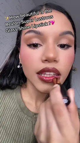 Obsessed with these ! 🤩  #makeup #beauty #foryou #foryoupage #foryourpage #revlon #lipstick #parati #virallipstick #revlonsuperlustrous #fyp #revlonsuperlustrousglassshine #paratii #revlonsuperlustrouslipstick #fy #fypシ #fypage #fypシ゚viral #glass #glassshine 