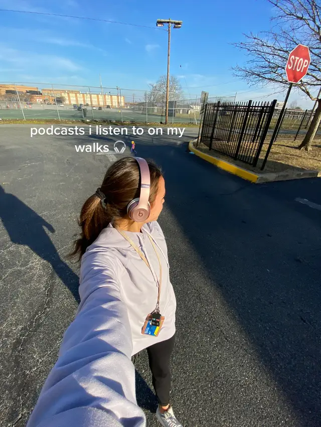 some of my fav podcasts for my walks & car rides 🎧 #podcast #health #wellness #healthandwellness #walks #outdoorwalks #healthtopics #onetreehill #momentspodcast #skinnyconfidential 