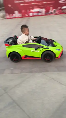 2023 March Newly launched Lamborghini electric car available for order. #kidscar #toys #toy #toybusiness #wholesaletoy #factory #rideoncar #babycar #kinderauto #powerwheels #kidsgifts