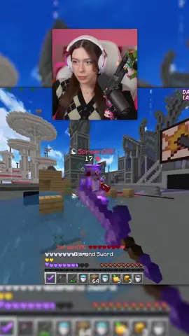 the 1v1 of ages 😎 #Minecraft #hannahxxrose #spreen #elspreen #squidcraft #squidcraftgames 