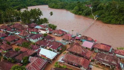 Kondisi banjir dari udara di lubuk sepang , lahat , sumatera selatan. #banjir#prayforlahat#banjirlahat2023 #bencana#sumateraselatan 