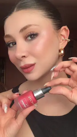 Kullanan var mı? Bence tam bir fiyat performans ürünü.. #keşfet #highlighter 