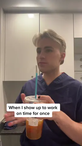 Wheres my award??? #fypシ #gaytok🏳️‍🌈 #gaytiktok #worktok #ontimeislate #gaynursing #malenurse 