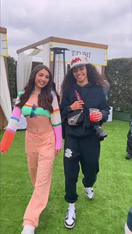 Here’s the bts with @mariahlinney who do u wanna see next? #AXERatioChallenge #DanceWithTurboTax #runwaywalk #slomo #poguelandia #poguelandiaobx #obx #obx3 #outerbanks #outerbanksnetflix #mariahlinney #fashionista #TikTokFashion #viral #foryou #fyp 