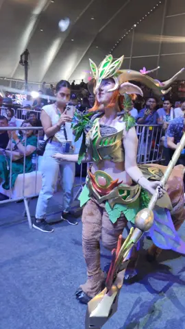 #LimaMajor2023 Presentando a todos los participantes #Cosplayers 🤪 #Dota2 😋 La verdad yo esperaba menos pero me sorprendió y para bien ver qué hoy se esfuercen más que antes para diseñar buenos trajes, a seguir creciendo y apoyar este lindo mundo gamer Perú 😎🤟 #Mirana #Anti-Mage #Necrophos #Lina #Sniper #Rubick #Phantom- Assassin #Marci #Invoker #Enchantress 🥳