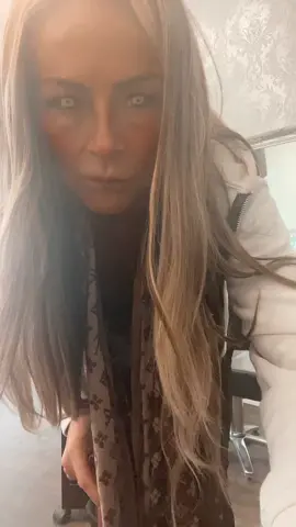 Its nicolas face in the background 🤣🤣🤣🤣