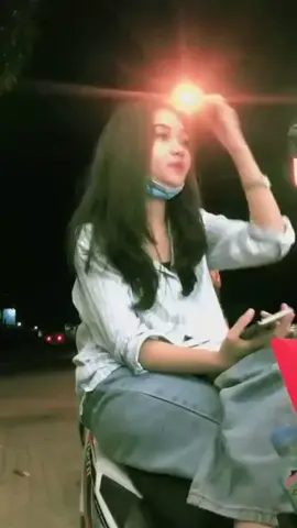 nih buat nipu temen jalan² sama cewek malam hari#cewekcantik #pranktemen #prank #xyzbca #fyp #storywatsap #izinpost #fypシ 