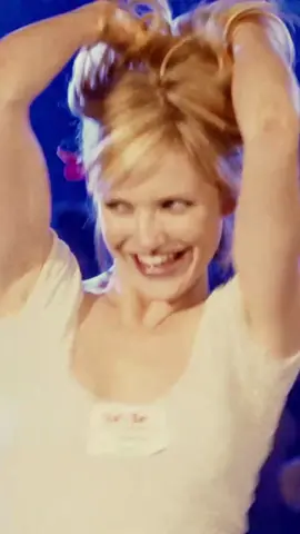 cameron diaz is the queen of dance breaks #camerondiaz  #letsdance  #charliesangels