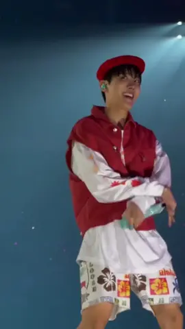 The way he dance😫💜 #bts #jhope #hobi #anpanman #anpanmanbts #army #foryou #fyp 