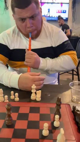 When you hit the hookah but theres nothing in it 😂😭 #myhouseisdirty #fyp #prank 