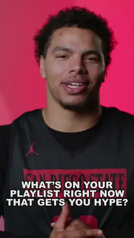 Bet you didn’t know these fun facts about Matt Bradley and Darrion Trammel 😌 #collegebasketball #cbb #sandiegostate 