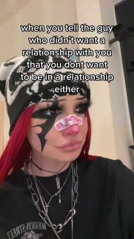 like sir be fuckin forreal #fyp #altgirlpleasecomedegrademe #altmakeup #makeup #hellokitty #toxic #toxicmen 