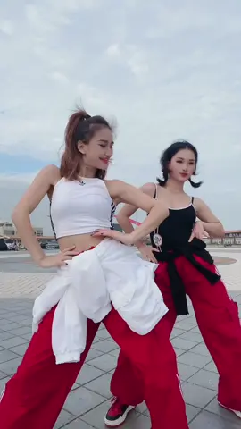 我妹叫我留長髮👩🏻長or短？#扭胯舞#fyp 