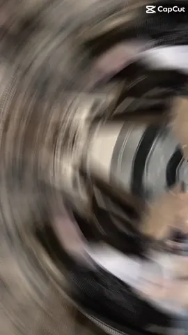 Thà một mình ướt đẫm dưới mưa, cũng không muốn chung ô với người giả dối. #xuhuong #fyp #viral 