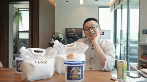 Overkill approved!👍🏻 Eco-friendly refillable dehumidifier to slurp away your excess moisture at home! 🍃 #moistureabsorber #dehumidifier #dehumidifierrefill #humidity #sgbto #EcoFriendly #slurpybear #overkill #tiktokmademebuyit #wardrobeessential #fyp 