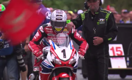 FEEL THE NOISE! Isle Of Man TT❤️ #roadracingfans #isleofman #iomtt #tt #roadracing #moto #racing #Motorsport #sport #superbike #bike #super #supersport #mega #fast #crazy #streetracing #awesome #road #race #feelthenoise #johnmcguinness #keithamor #jameshillier #michaeldunlop #williamdunlop #guymartin #