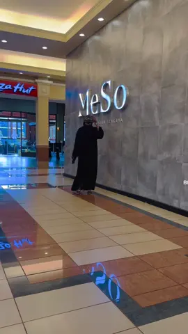 <>🖤.                                                                            #somalitiktok #abayastyle 