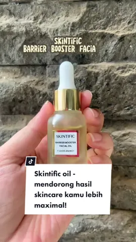 Lagi sukaaa bgt oil ini 🫶🏼 @SKINTIFIC INDONESIA #fyp #foryoupage #skintificid #reviewskintific #reviewskincare #skintificbarrierboosterfacialoil 