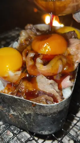 炭火すき焼き丼は最高だ〜！#bbq #SUKIYAKI #すき焼き