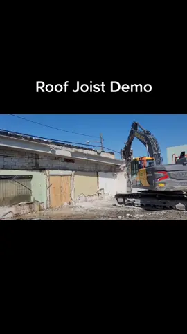 #Miami #Excavator #Demolition #Roof #concrete 