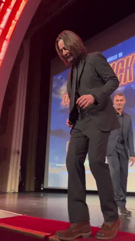 #JohnWick4 #JW4 #keanureeves #johnwick #grandrex #paris #metropolitanfilms 