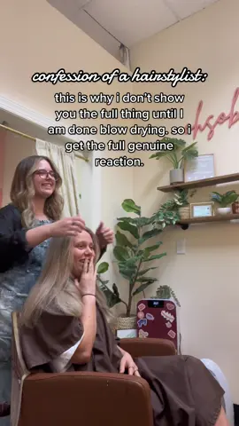 i live for this moment every time 🥰 #fyp #fypシ #fypage #hairstylistsoftiktok #hairstylist #hairstylistdayoff #hairdresserlife #hairtok #hairtok2023 #hairstyle #hairdresser #hairtoks #hairstylistlife #salonsuite #salonsuiteowner #viralvideo #trending #viral 