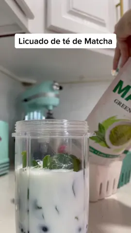 Licuado saludable y facil de Matcha #fyp #xyzbca #tedematcha #recetassaludables #parati 