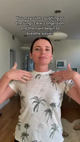 Use this simple technique everyday to stimulate blood flow to the Lungs and Heart 😌