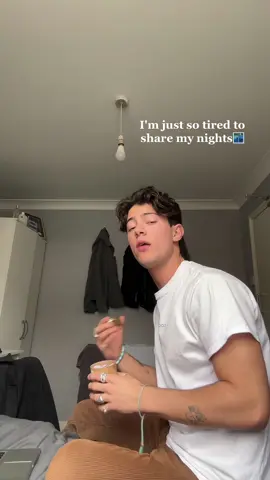 Idk what im doing at the end 🫠#fyp #tomodell #anotherlove #singing #cover 