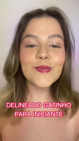 Delineado gatinho pra iniciante! Super fácil e rápido!  . . #makeup #delineado #tutorial #fyp #fy 