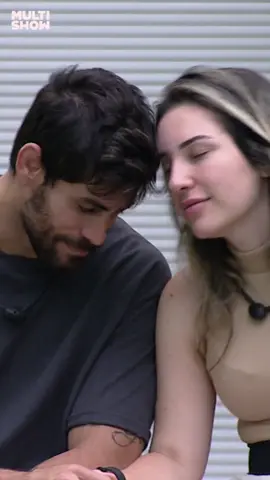 Socorro, @Amanda Meirelles e @Cara de Sapato 👞 deram uma cabeçada que fez até barulho 🗣😂 #BBB23 #BBB #RedeBBB #DocShoe 