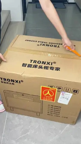 Tủ đầu giường đăng #giadungthongminh #medobepnoidiatrung #decornhabep #rewiew #nghiennha #tudaugiuongthongminh #tudaugiuongcamung 