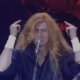 megadeth has the best basslines #davemustaine #davemustaineedit #megadeth #megadethedit 