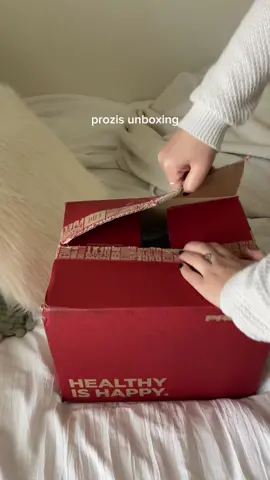 obsessed!! #prhaul #prunboxing #microinfluencer #microinfluencertiktok #microinfluencerpr #microinfluencerprhaul #brandsthatworkwithsmallcreators #brandsthatworkwithmicroinfluencers #microinfluencertips #haul #workoutclothes #prozisusa 