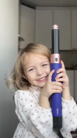 #dyson #dysonairwrap #dysonhair #dysontutorial #hair #hairtutorial #cutebaby #cutegirl #babylove #babytiktok 