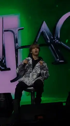 #klpxskz Ох Джисон❤️‍🔥💋😭 У меня  в тгк есть  нарезки  с этого концерта. Тгк в профиле😉 #straykids #skz #stay #han #kpopfyp #kpop #ищумью #люблювас 