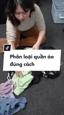 Dừng ngay việc phân loại quần áo lung tung bạn nhé ❌❌❌ #inochivietnam #inochi #benbanmoingay #ketreoquanao #phanloaiquanao 