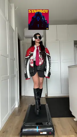 Part 2? ✨ #theweeknd #lanadelrey #articmonkeys #musicfashion #outfitideas #styleinspo #fashiontok #modelwalk #fyp #mostviralvideo 