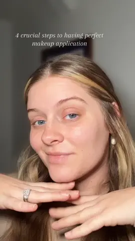 Skin prep is a MUST for a seamless makeup look! Follow these 4 steps next time you do your makeup and let me know what you think!  #skinprepformakeup #beautytips #momoftiktok #momsintheir20s 