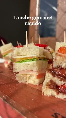 #GoodFood #DicasDeCulinária #IdeiasDeLanche #HambúrguerArtesanal #IdeiasParaLanches #ReceitasDeLanches #DicasCulinárias #ReceitasDePão #ReceitasParaLanche #IdeiasParaLanche #LanchesArtesanais #SanduícheDeCarne #SanduicheDeAtum 